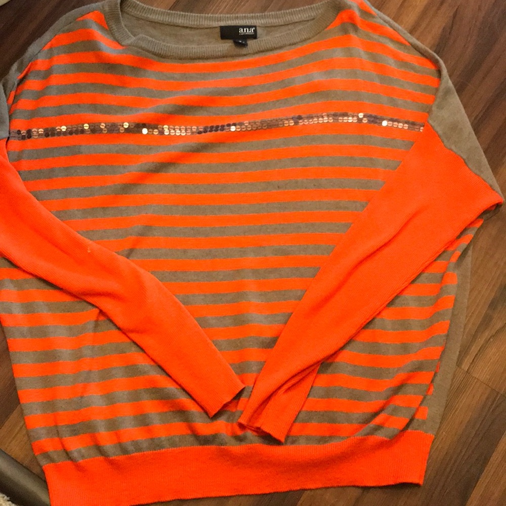 Long sleeve sweater